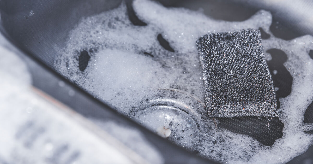 Abrasive pad can scratch delicate finishes.