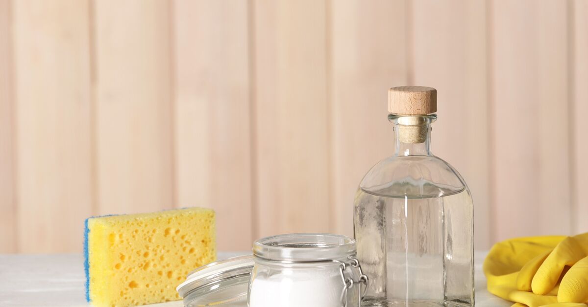 Vinegar and baking soda on countertop